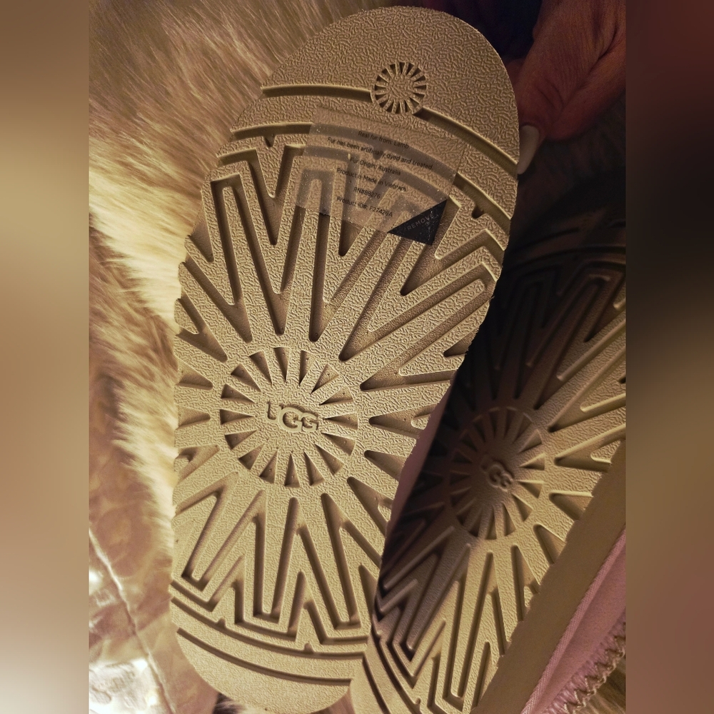 UGG Tazz II Pink Diamond Suede Shearling-Lined - Picture 6 of 6